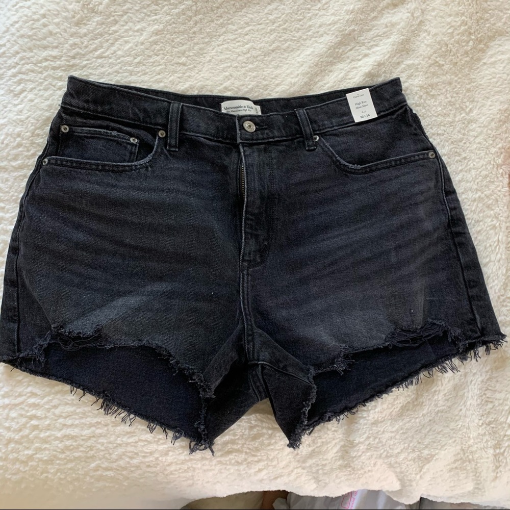 nwt abercrombie black mom shorts